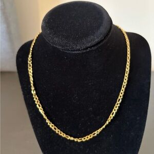 Elegant Gold Chain Necklace